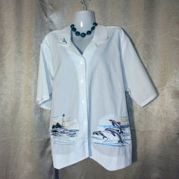 Tops - Beach Theme Button Up Shirt White Short Sleeve Size 2X